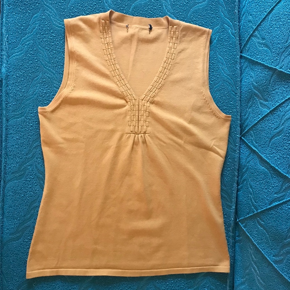 Goldenrod Sleeveless V Neck Sweater Semi Fitted M